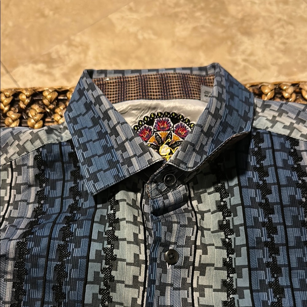 Robert Graham Blue and Black Casual Button Down Shirt